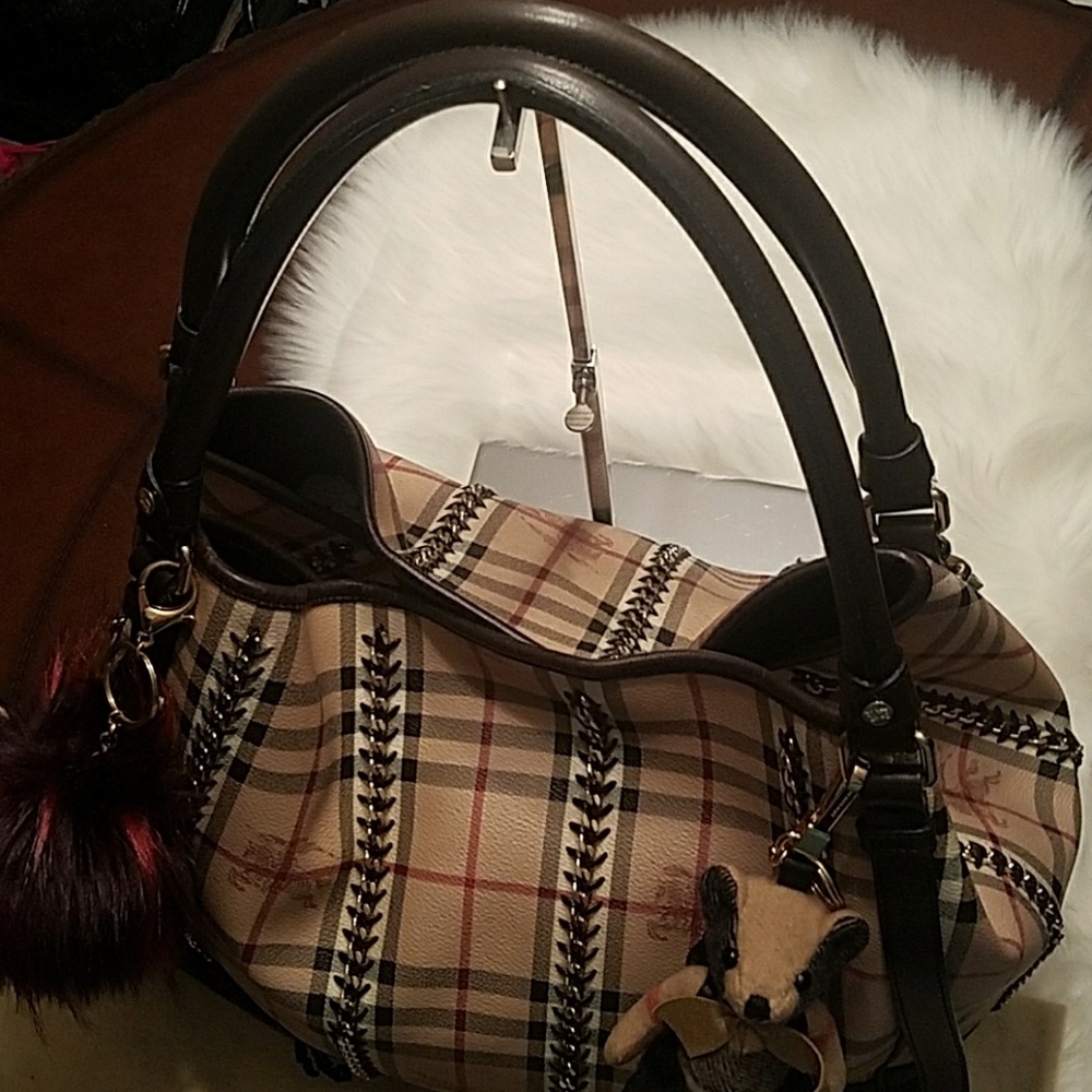 💋🖤👀RARE Burberry Lawrence Haymarket Bag👀🖤💋 - Picture 4 of 8